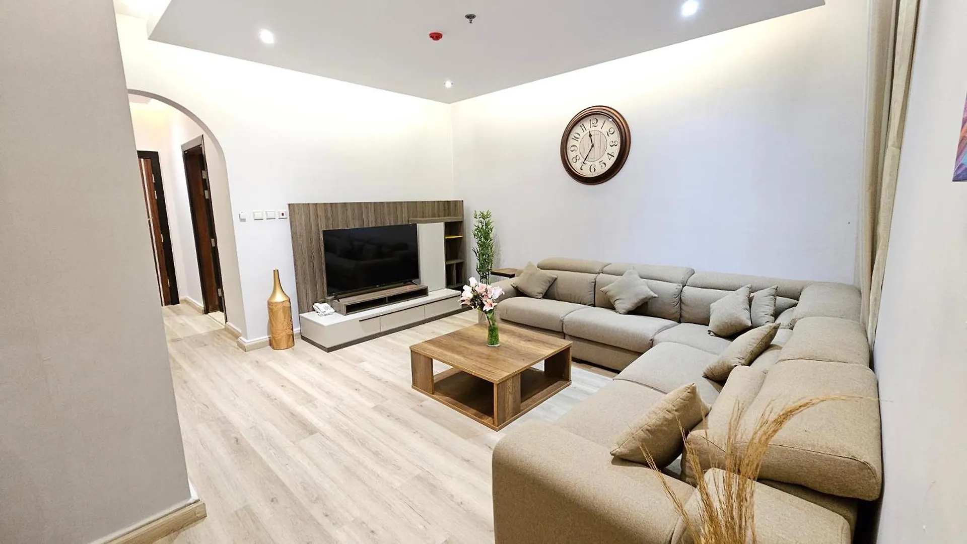 *** Aparthotel رحال البحر للشقق المخدومة Rahhal Albahr Serviced Apartments Jeddah Saudi Arabia